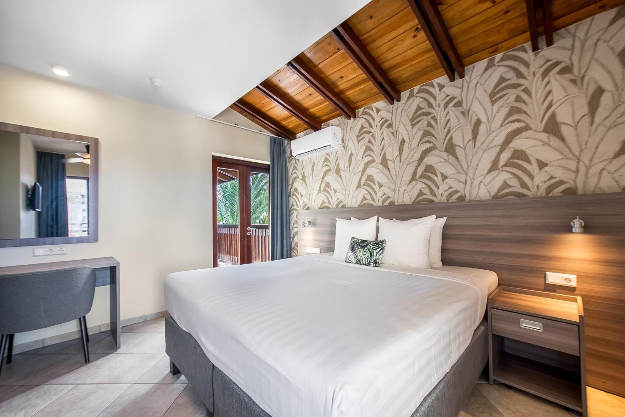 Lionsdive Beach Resort Curacao Eksteriør billede